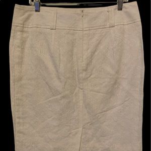 🎉SALE🎉Trina Turk Skirt Size 10